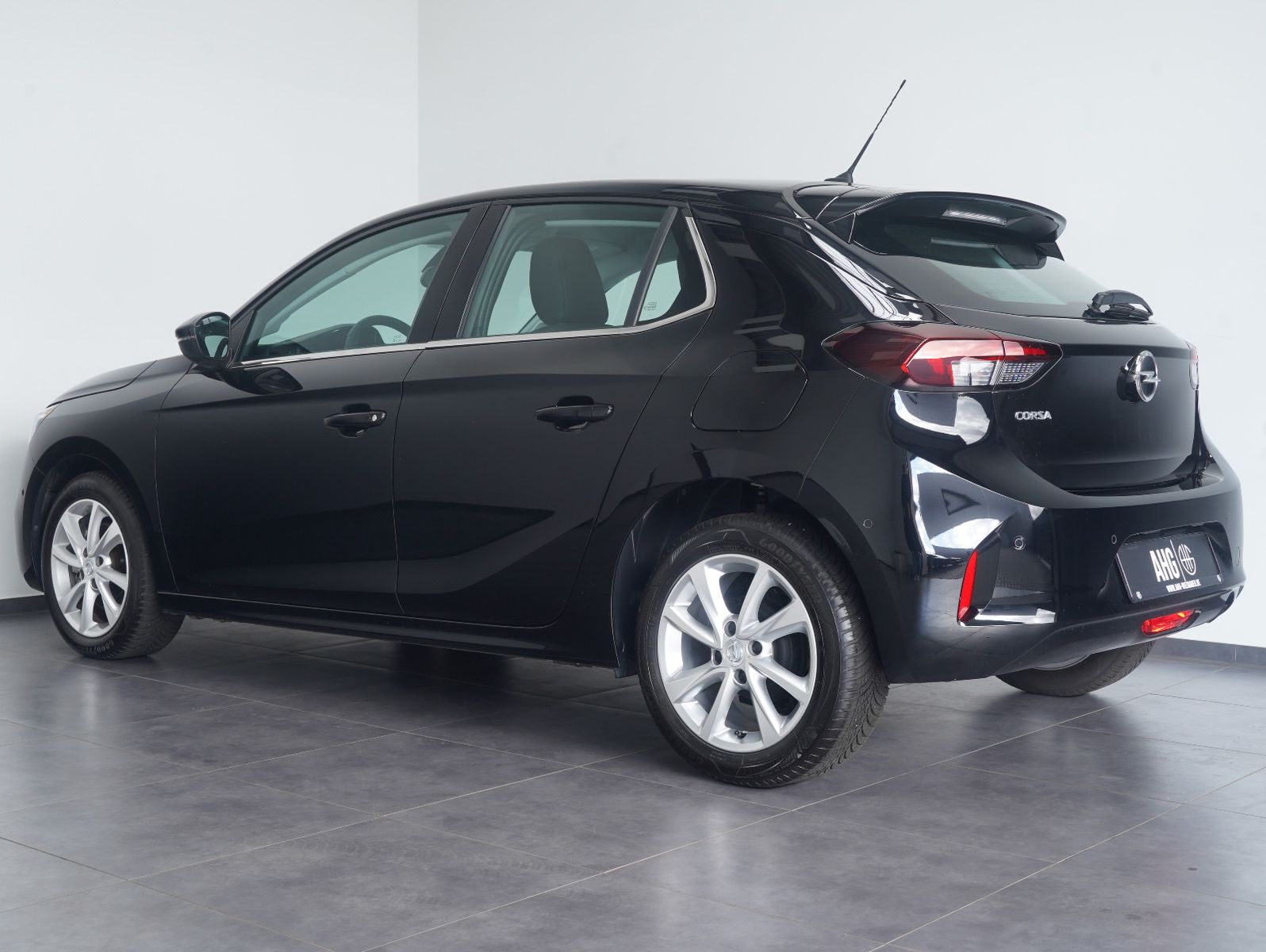 Fahrzeugabbildung Opel Corsa F 1.2 Turbo Elegance DAB/LED/PDC/SHZ