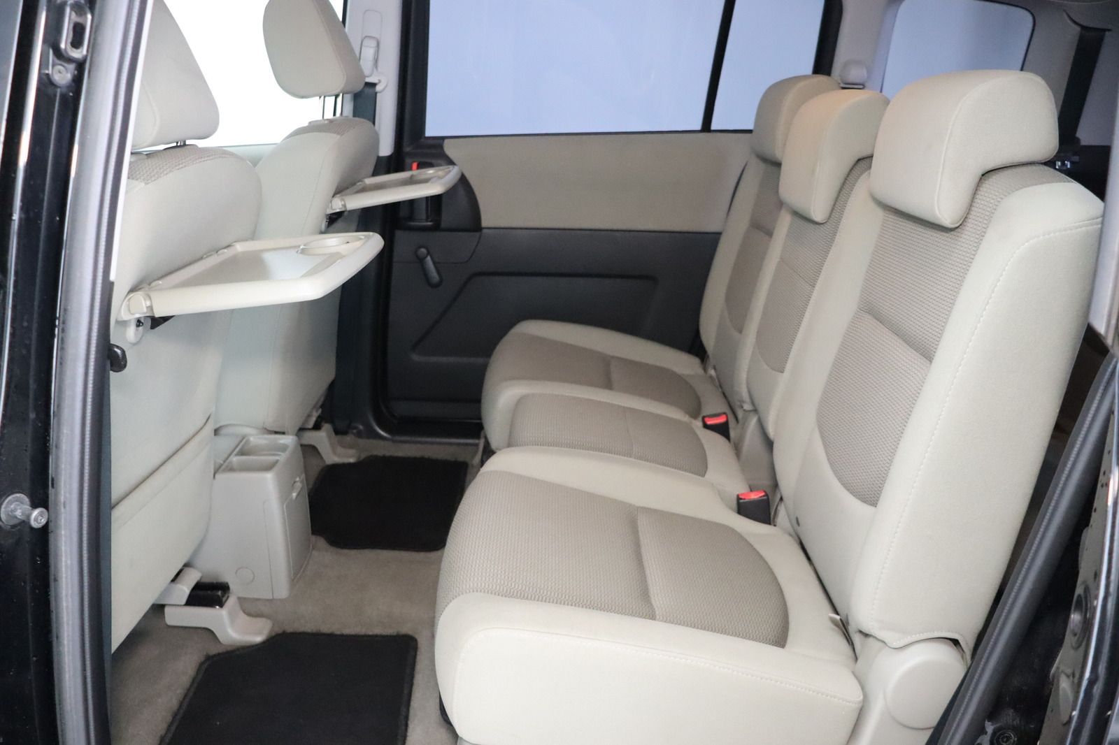 Fahrzeugabbildung Mazda 5 1.8 Comfort * Sitzhg. * Klima * 7-Sitzer