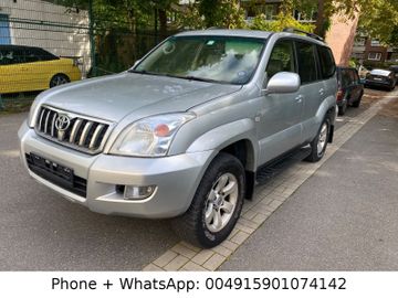 Toyota Land Cruiser - 1