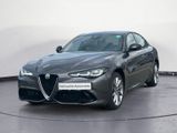 Alfa Romeo Giulia 2.0 Turbo 16V AT8-Q4 Ti ACC Navi R-Kamera - Alfa Romeo Giulia aus 2024