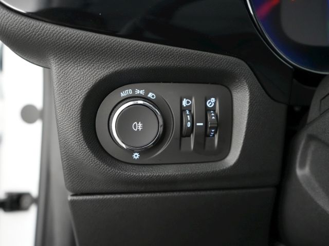 Corsa-e F EDITION 50kWh AT+RÜCKFAHRKAMERA+PARKPI