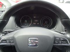 Fahrzeugabbildung Seat Alhambra Style Plus Standheizung Kamera Spur