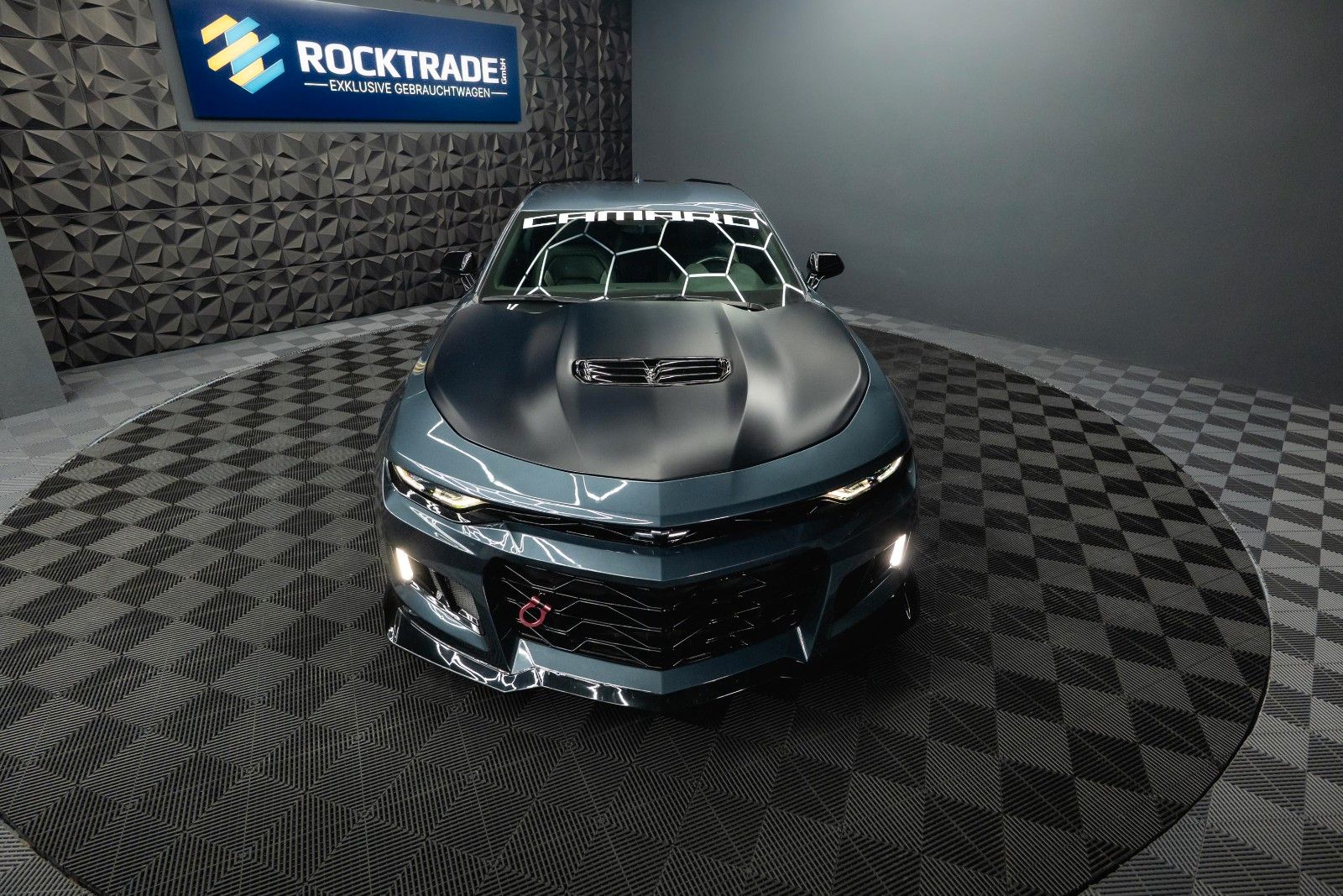 Fahrzeugabbildung Chevrolet Camaro 2.0 Turbo Coupe ZL1 Package *CarPlay*LED*