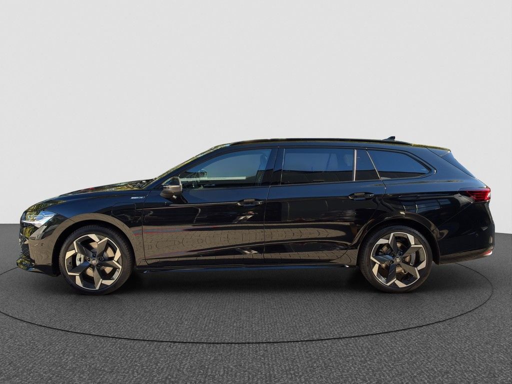 Skoda Superb Combi 1,5 TSI iV 150 kW Sportline imagem 2