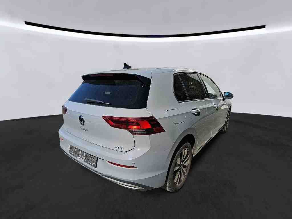 Volkswagen Golf — fotografia 2