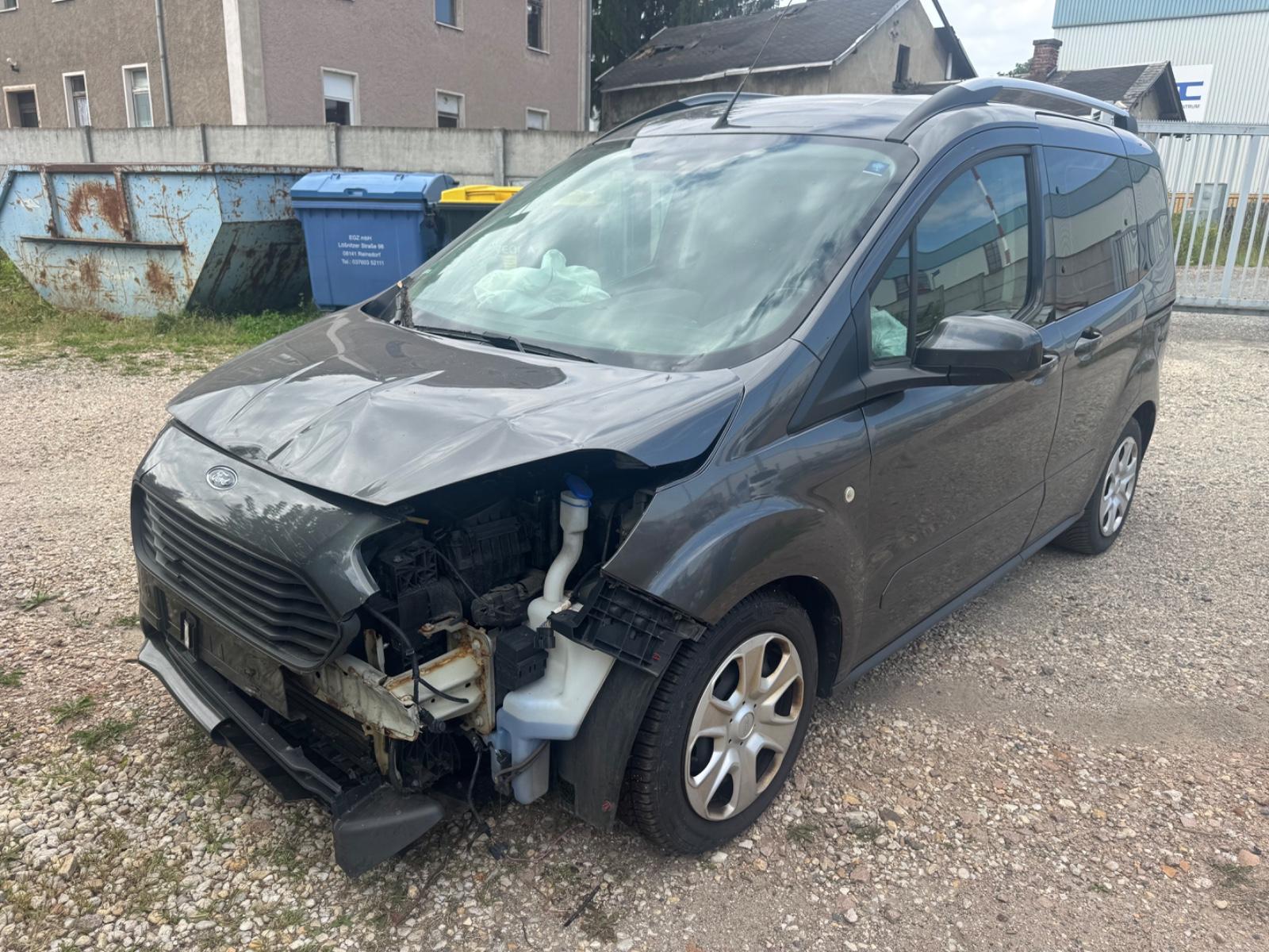 Ford Tourneo Courier 1.0 EcoBoost 74kW