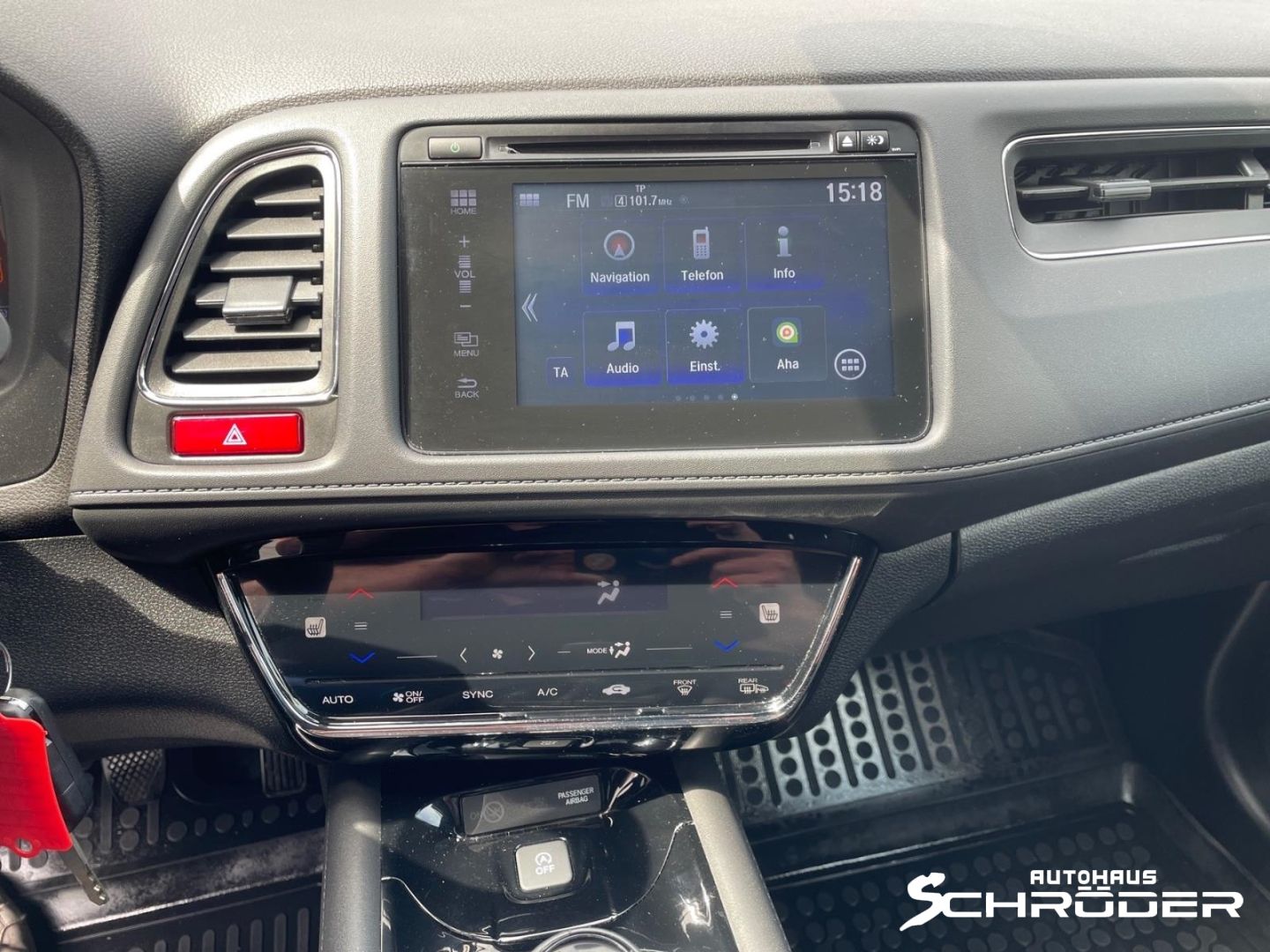 Fahrzeugabbildung Honda HR-V Elegance 1.6 i-DTEC Tempomat Klimaanlage
