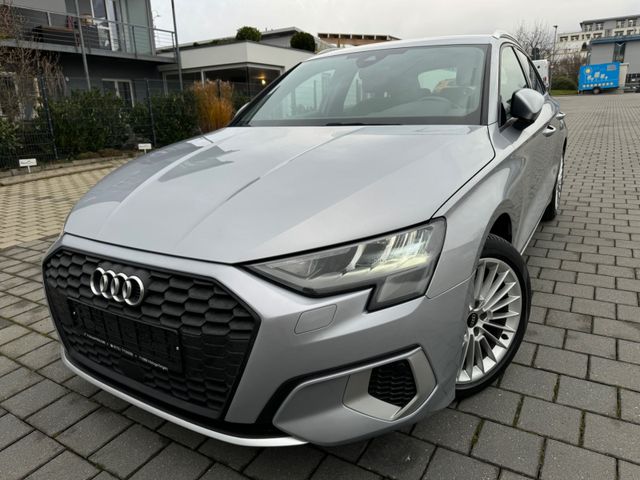 Audi A3 Sportback 30 TFSI NAVI*AUTOMATIK*XENON*MTL*