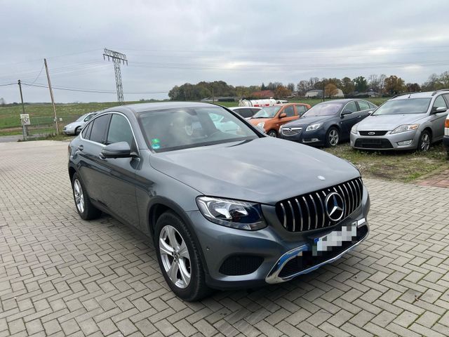 Mercedes-Benz Mercedes Benz GLC 220d Coupé