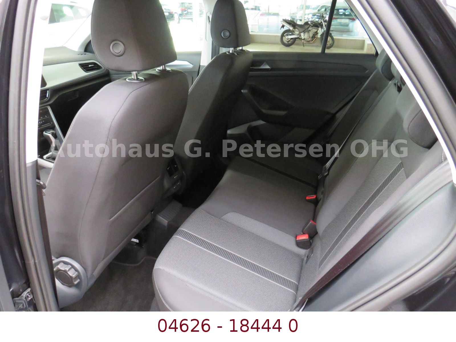 Fahrzeugabbildung Volkswagen T-Roc Life 1.5TSI*DSG*LED*Spur*ACC*Fernlicht*SHZ
