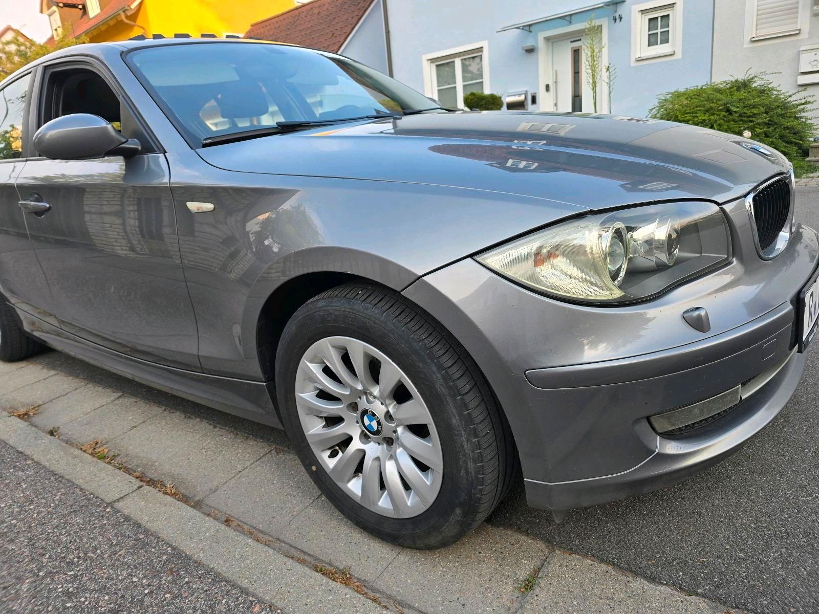 BMW 116 2009 — photo 11