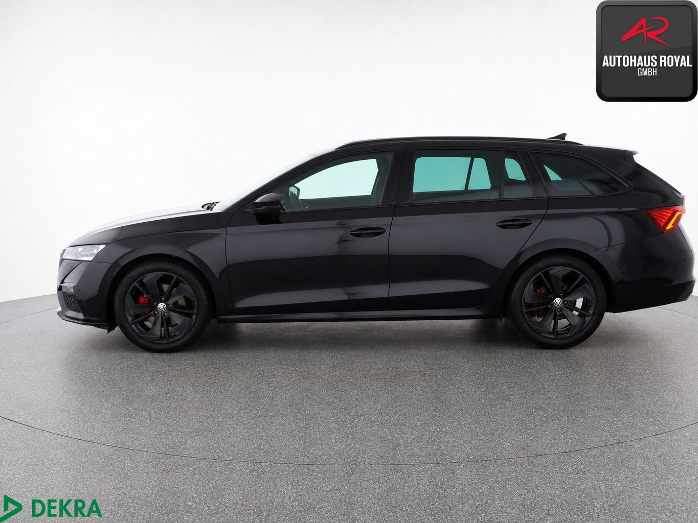 Skoda Octavia Combi 2.0 TDI RS HEADUP,KEYLESS,ACC imagem 2