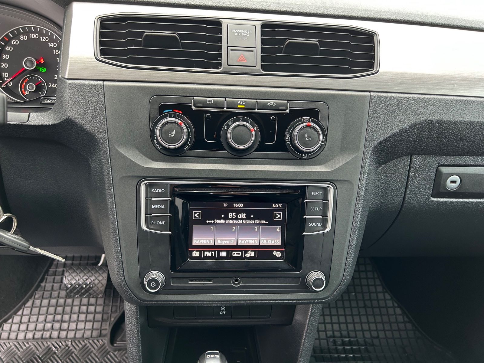 Volkswagen Caddy Maxi~CNG~NAVI foto 18