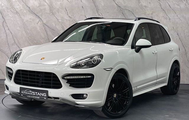 Porsche Cayenne GTS+PANO+RFK+ALCANTARA+20-Zoll+