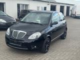 Lancia Ypsilon 1.4 - Lancia Ypsilon mit Benzin-Antrieb
