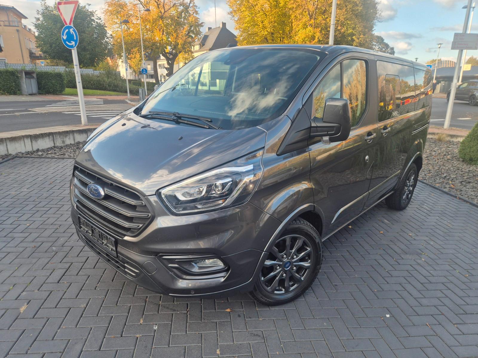 Ford Tourneo Custom Titanium X 8 Sitze