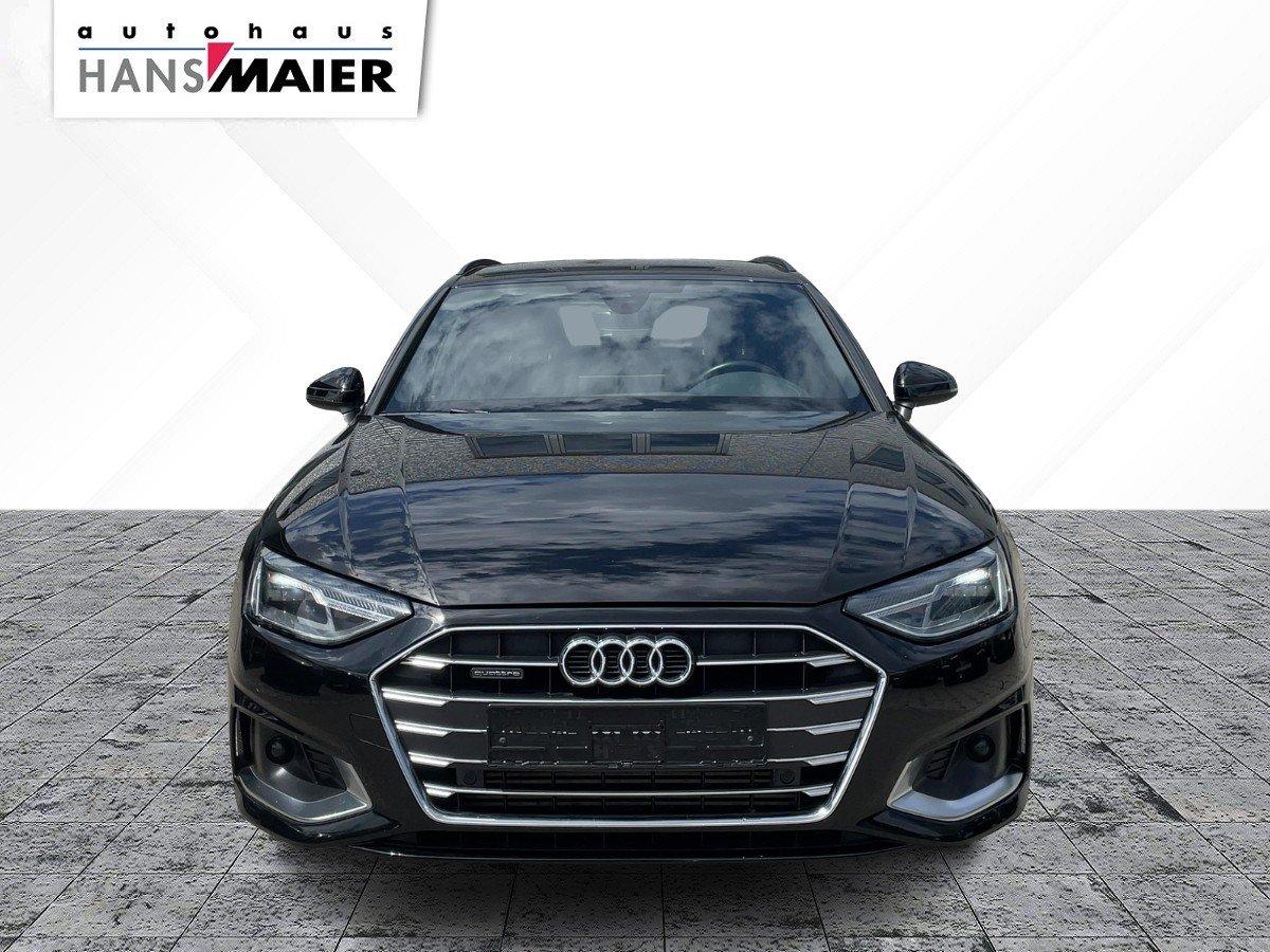 Audi A4 Avant TFSI quattro advanced Stronic RearView
