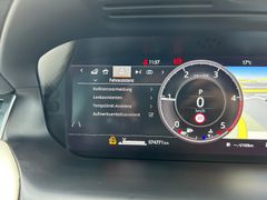 Fahrzeugabbildung Land Rover Discovery Sport R-DYNAMIC Autom. AWD Pano AHK