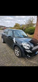 MINI Mini Countryman All4  2.0 l  4x4 - MINI Cooper mit Diesel-Antrieb: Automatik