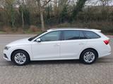 Skoda Octavia Combi Ambition Automatik, 1.Hand - Diesel Gebrauchtwagen in Saarbrücken