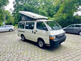 Toyota Hiace Langversion Camper (bett) -9 ... - Toyota Hiace in Berlin