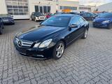 Mercedes-Benz E 220 CDI Coupe Aut-LEDER-XENON-NAVI- - Mercedes-Benz E 220: Coupe, Cdi