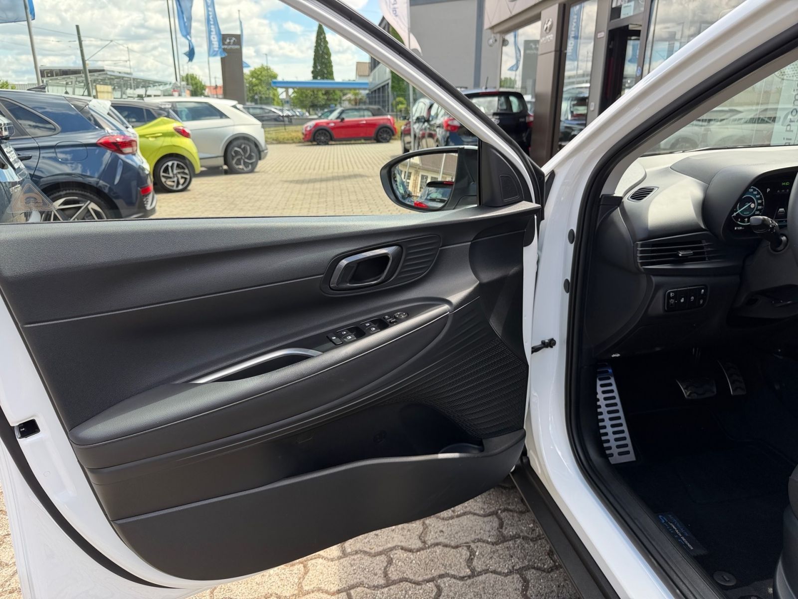 Fahrzeugabbildung Hyundai BAYON 1.0 T-GDI 7-DCT Trend Mild-Hybrid