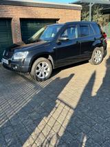 Suzuki Grand Vitara 3.2 V6 20 Jahre Automatik 20 Jahre - Suzuki Grand Vitara: 3.3