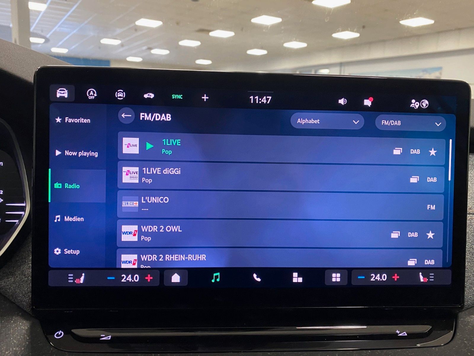Fahrzeugabbildung SKODA Octavia 1.5 TSI MHEV 110kW DSG Selection+Matrix+