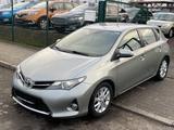 Toyota Auris Edition 2,0-l-D-4D Limousine - Toyota Auris mit Diesel-Antrieb: 2.0