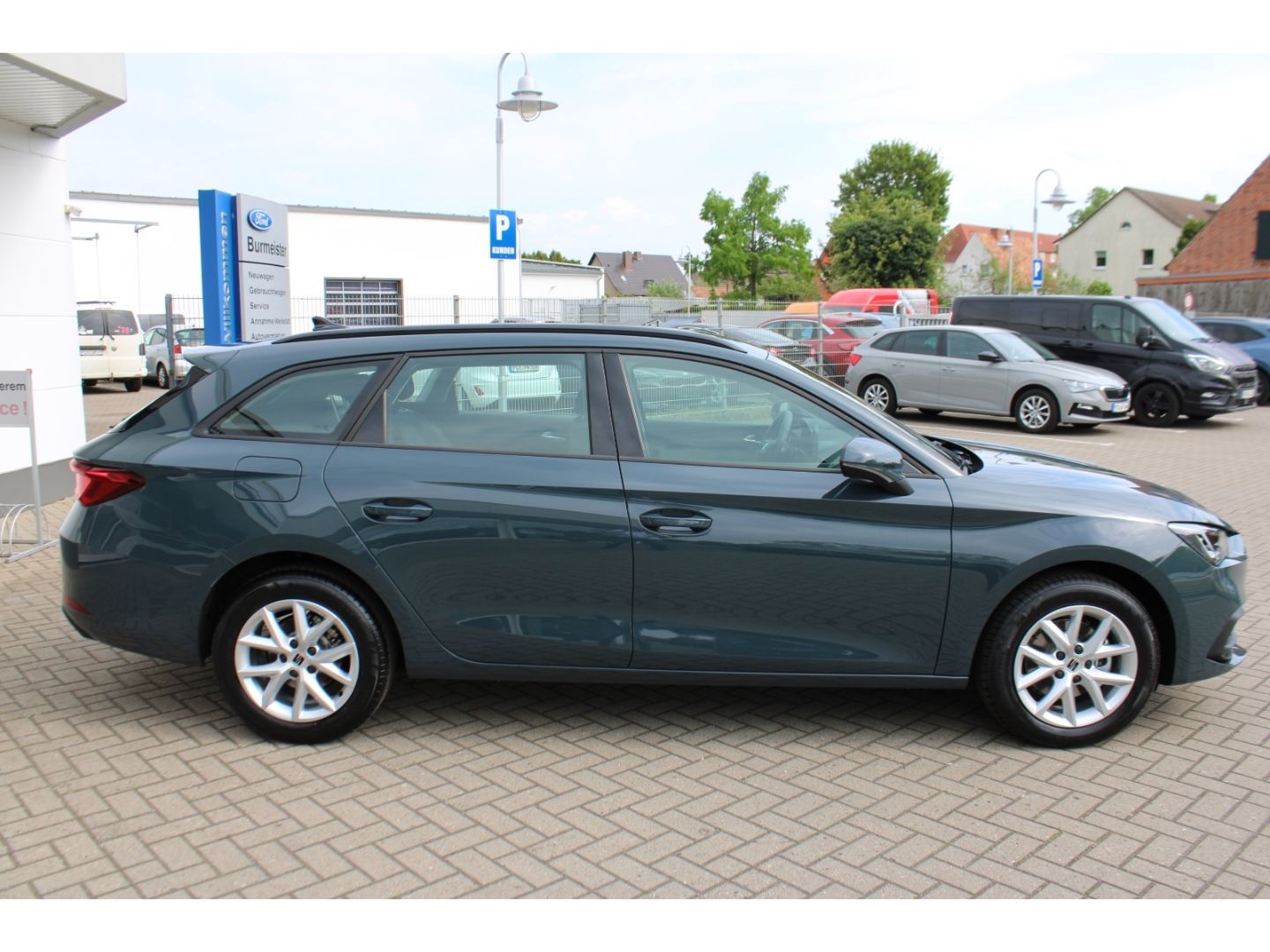 SEAT Leon 1.5 eTSI 110 kW Sportstourer Style DSG ACC - Image 6