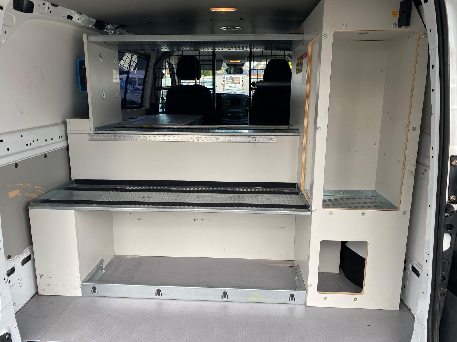 Mercedes-Benz Vito Mixto 114 CDI/BT 4MATIC lang Büro/Camper-Ba