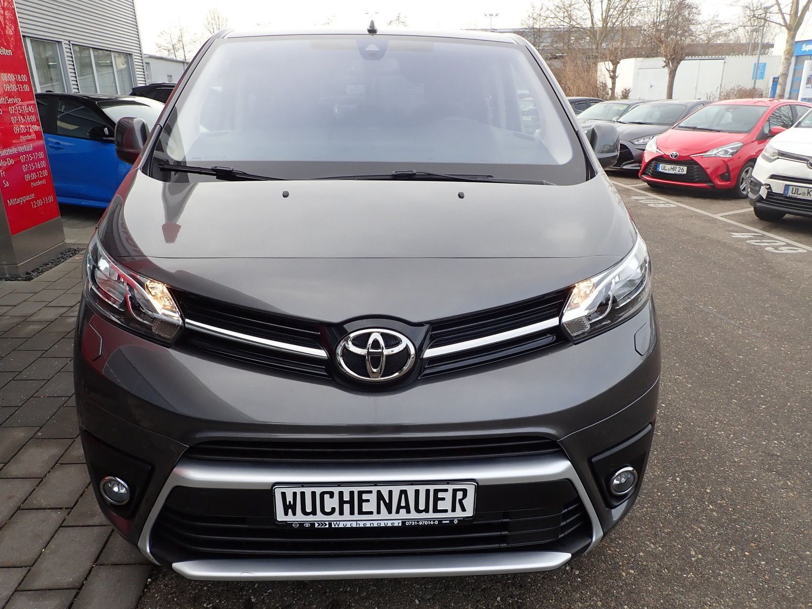 Fahrzeugabbildung Toyota Proace Verso 2.0 D L1 Team D, 8-Sitzer