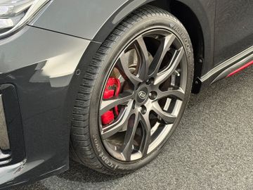KIA cee'd / Ceed - 12