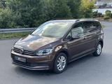 Volkswagen Touran Comfortline BMT/Start-Stopp - Volkswagen Touran mit Diesel-Antrieb: Kleinbus, Comfortline
