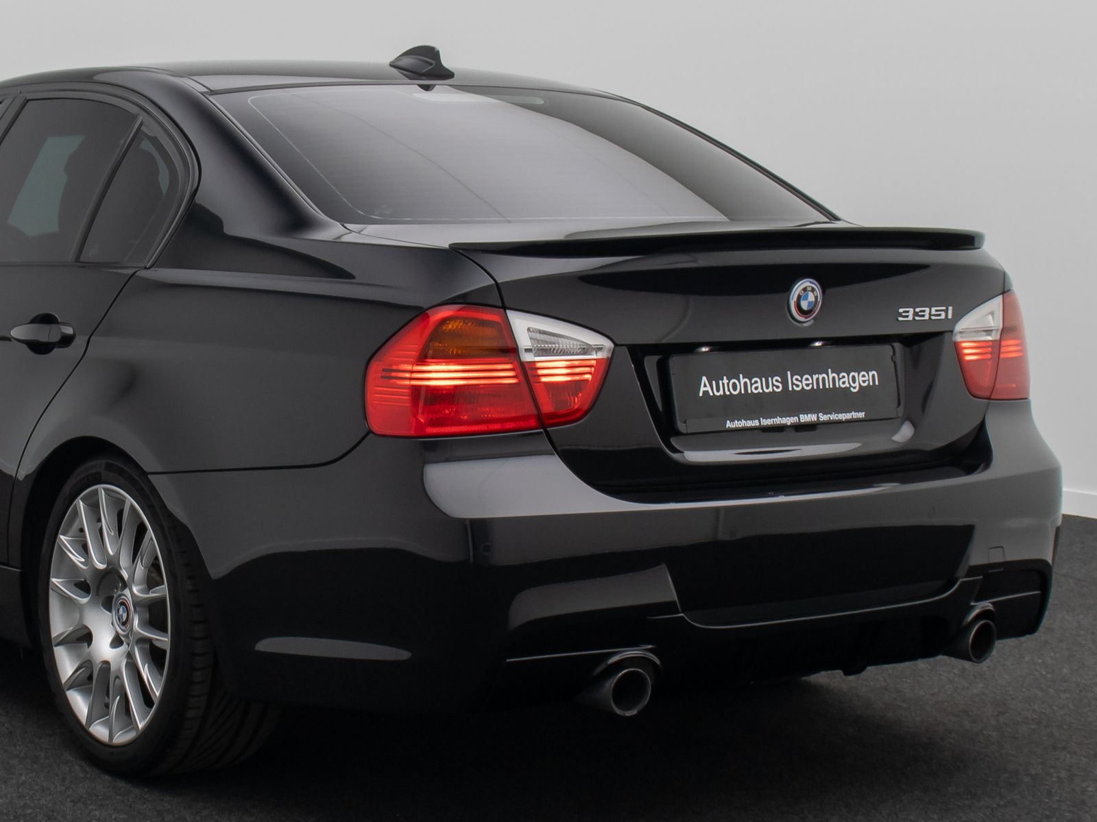 Fahrzeugabbildung BMW 335i M Sport NaviProf Xenon GSD HiFi TV Komfort