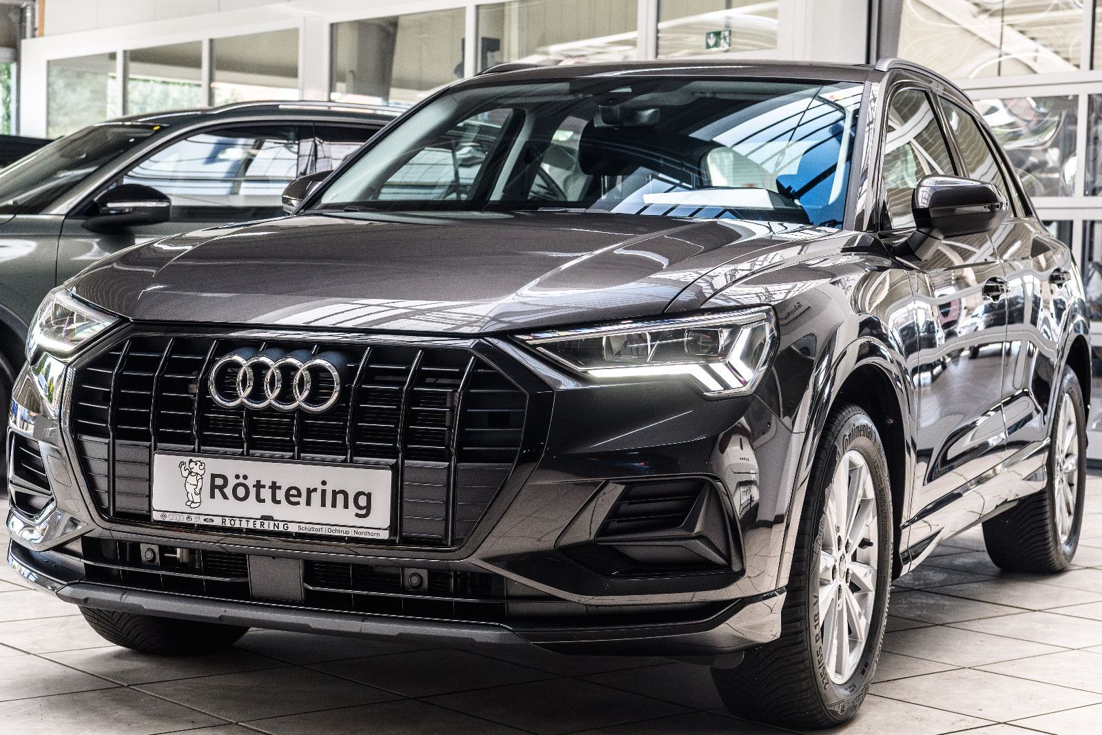 Fahrzeugabbildung Audi Q3 35 TFSI advanced +LED +KAMERA +NAVI +AHK
