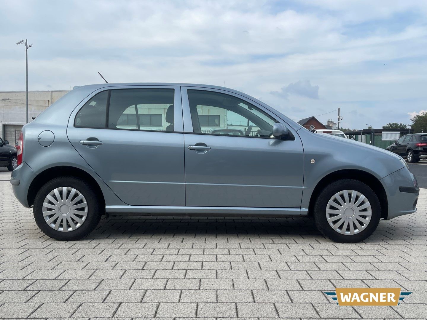 Fahrzeugabbildung SKODA Fabia Cool Edition 1.4 16V Klimaanlage