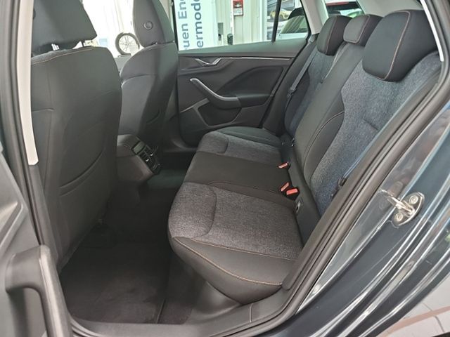 Fahrzeugabbildung SKODA Kamiq 1.0 TSI DSG Ambition LED AHK KLIMA SHZ