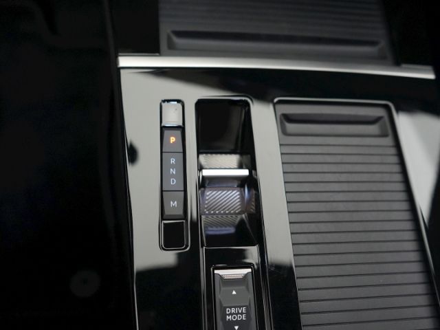 Astra L LIM GS AT+AHK+LED MATRIX+NAVI+360 GRAD K