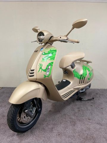 Vespa 946 ''Dragon'' Edition