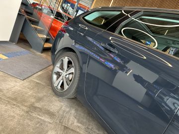 Peugeot 308 SW Active *PANO*KAMERA*KLIMA*PDC*