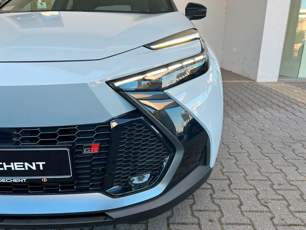 Fahrzeugabbildung Toyota C-HR 2.0 Plug-In Hybrid FWD GR Sport JBL NAVI