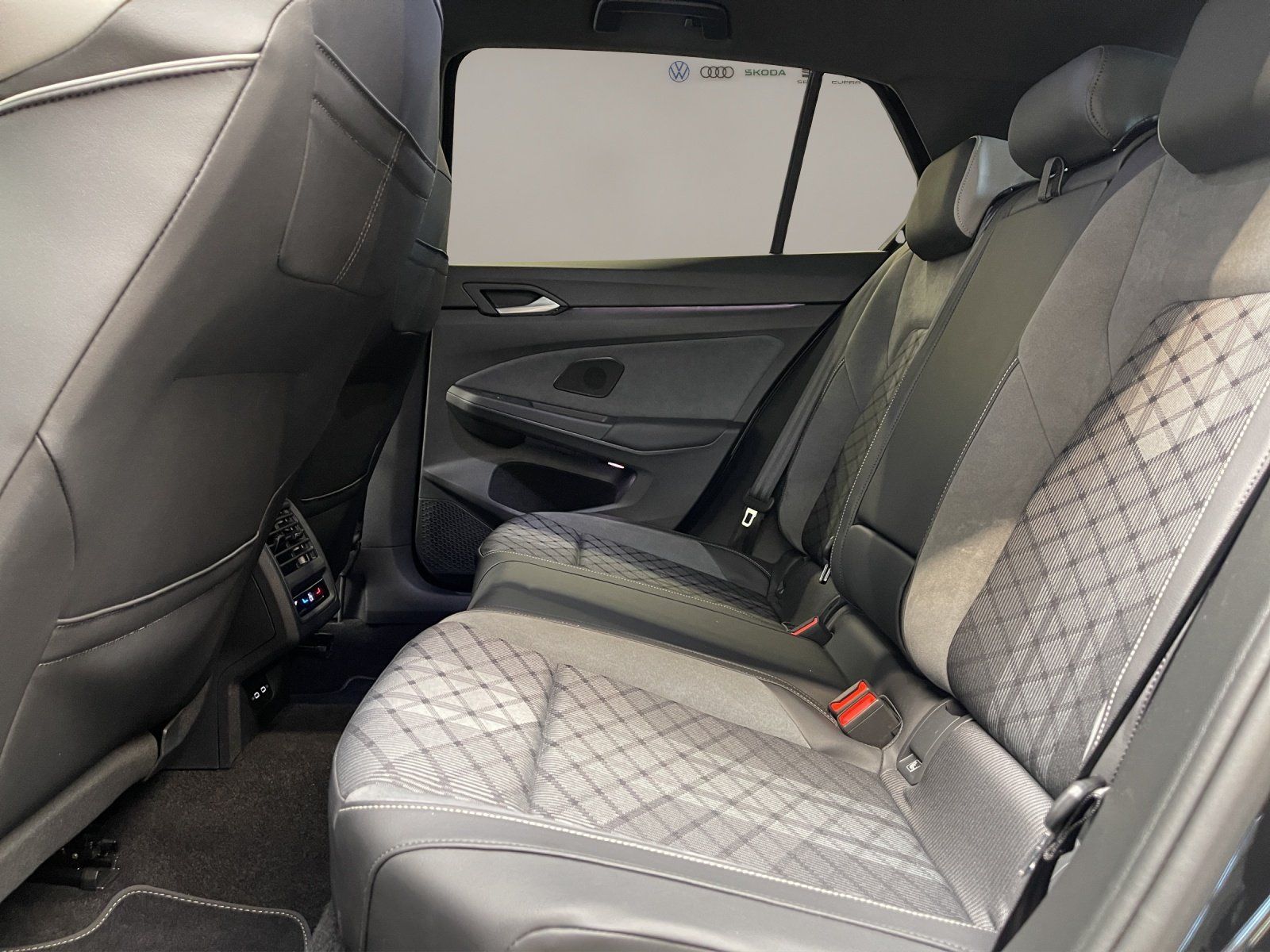Volkswagen Golf - Bild 15