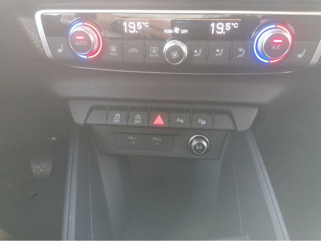 A1 Sportback 30 1.0TFSI 81kW advanced, LED, Navi