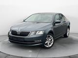 Skoda Octavia 1.8 TSI Lim. Style LED*NAVI*CARPLAY*DAB - Skoda Octavia mit Benzin-Antrieb: Limousine, 1.8