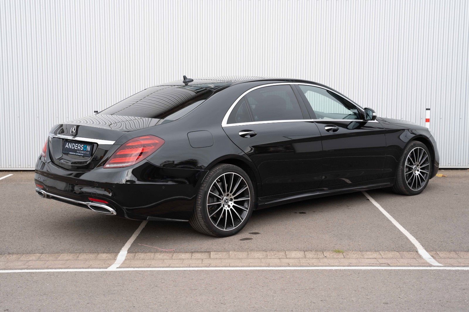 Fahrzeugabbildung Mercedes-Benz S 400D L 4M LANG AMG PANO BURM CHAUF FOND  MEMO
