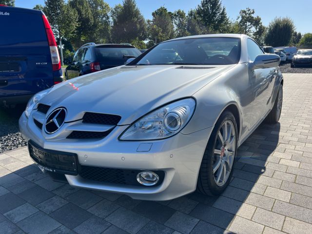 Mercedes-Benz Roadster SLK 300 Xenon Leder Navi Airscarf Sound