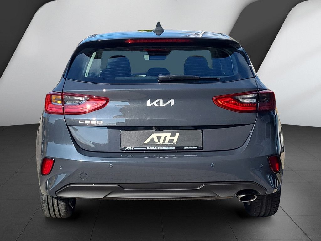 Fahrzeugabbildung Kia Ceed 1.4 Vision DCT7 VIS KOMF+ (NAV)