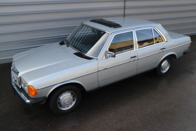 Mercedes-Benz 200 original 83.900 KM!